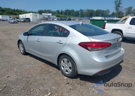 2017 Kia Forte Lx из США, поврежденный, VIN 3KPFK4A76HE158403